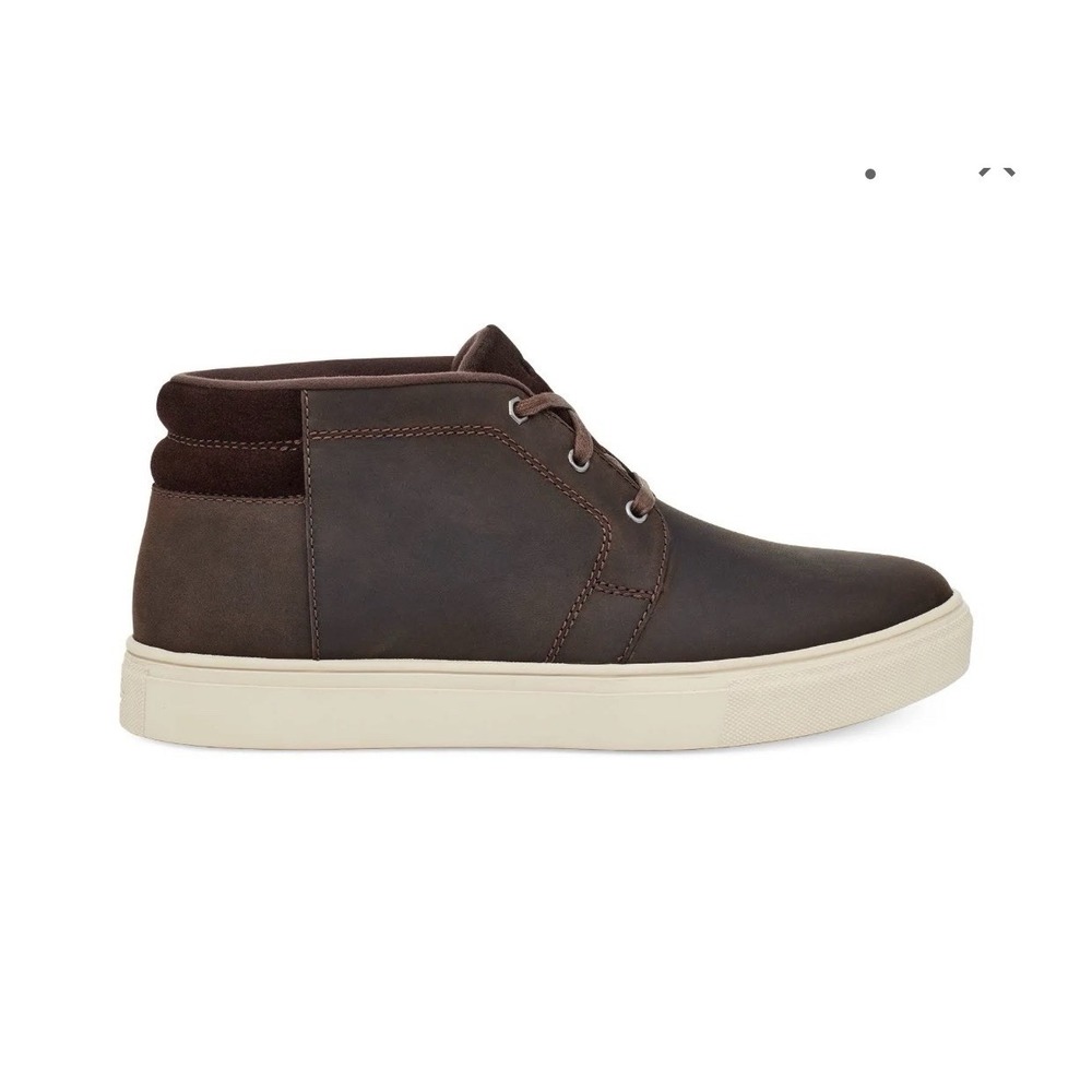 UGG Baysider Chukka Waterproof Brown Leather  Boots Men 10.5 - Read Description